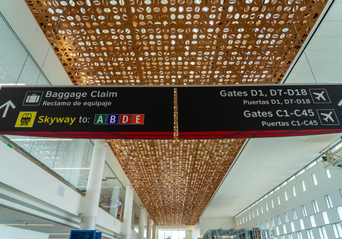 IAH Terminal D - Signage